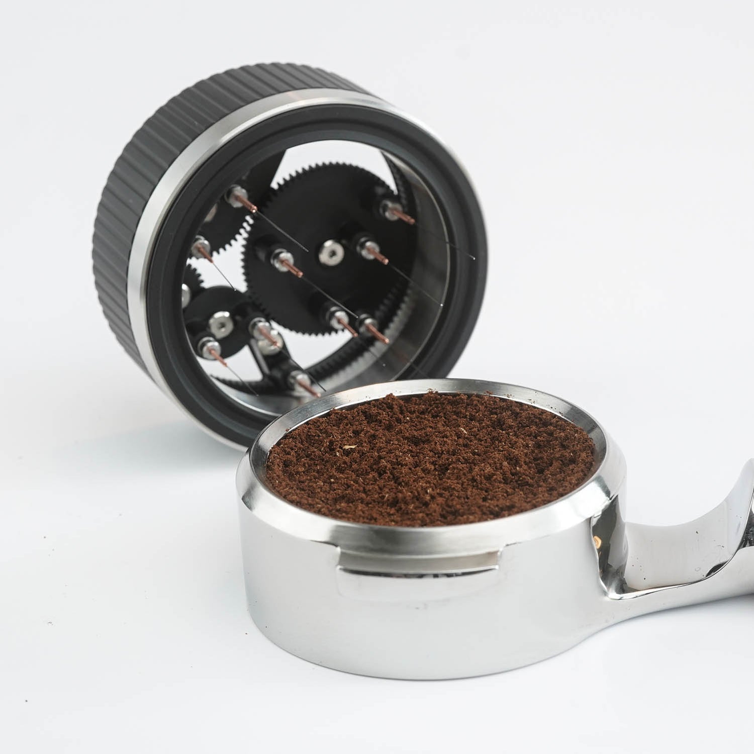 The MOONRAKER WDT espresso puck prep tool for baristas. De-clump and homogenize coffee grounds. Standard Edition. 